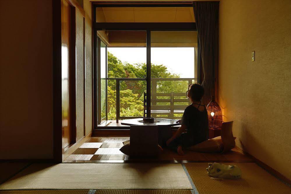 Umi-No-Hotel Isaba Numazu Extérieur photo
